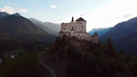 Schlösser und Burgen der Schweiz