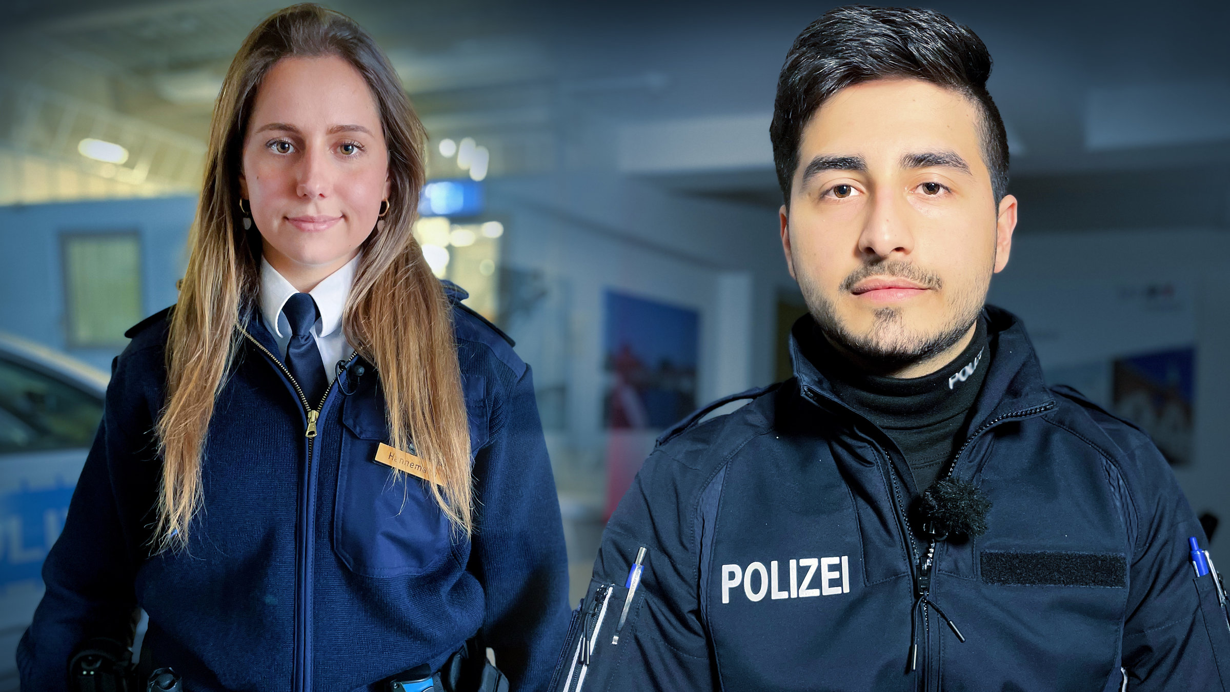 "37°Leben: Im Dienste des Staates": Polizeianwärter*in Freda Hannemann und Sammy in Polizeiuniform.