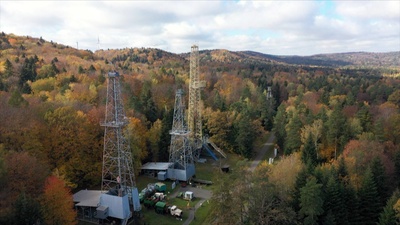 Schwarzes Gold - Geschichte der Ölindustrie in Österreich