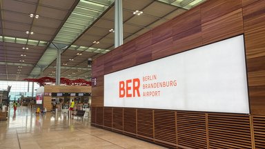 Zdf.reportage - Flughafen Berlin - Der Pannen-airport Ber Geht An Den Start