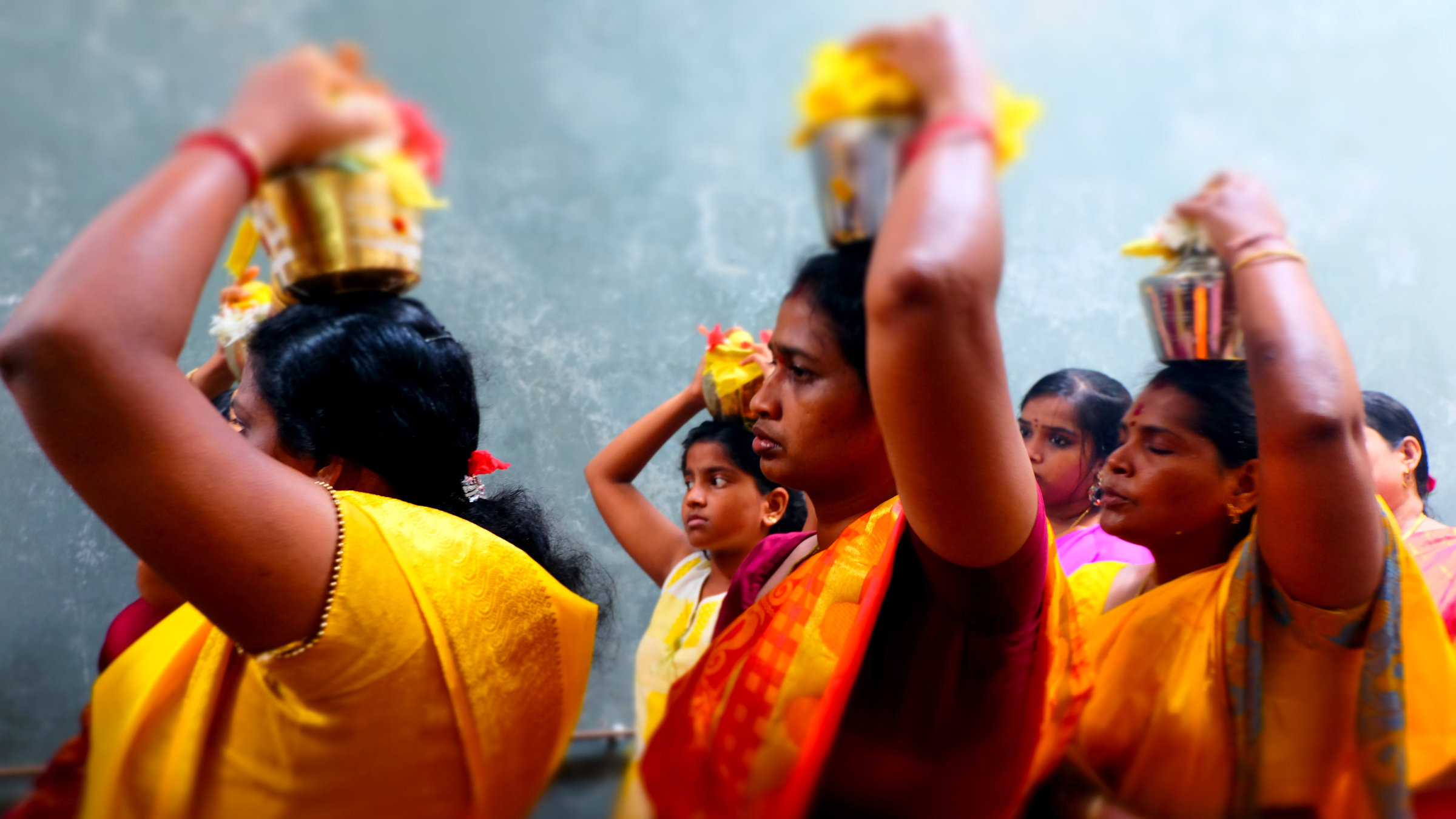 "Murugans Hochzeit - Das größte Hindu-Fest der Seychellen":  Hindu-Fest im Sri Navasakthi Vinayagar Temple, Mahé.