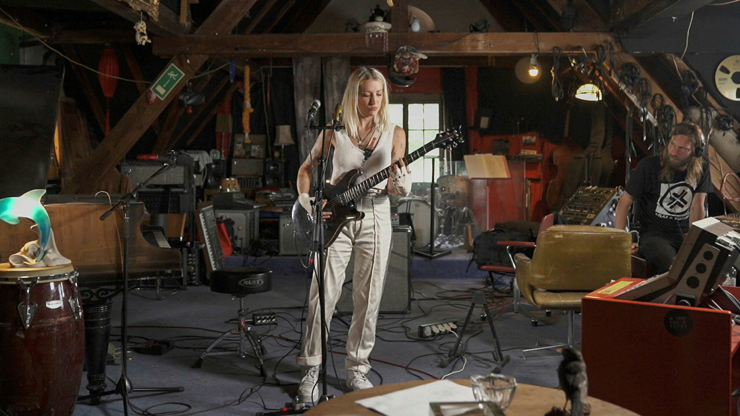 "Zukunftsmusik - Musikschaffen im Umbruch": Evelinn Trouble