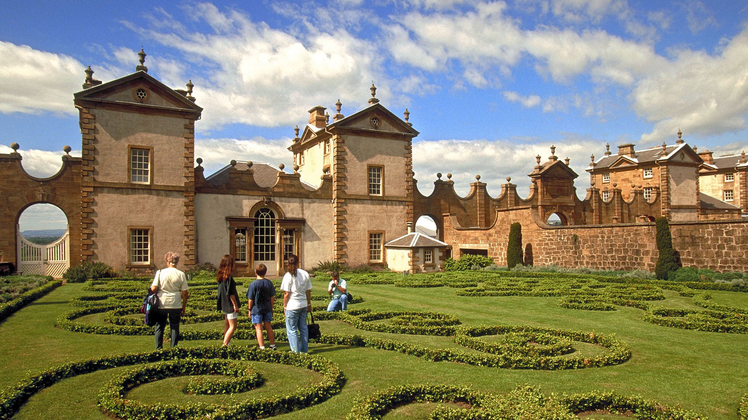 "Reisewege Schottland, In den Lowlands" - Jagdschloss Chatelherault in Hamilton.