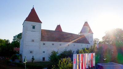 Burgen und Schlösser in Österreich – Das Marchfeld