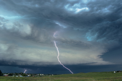 Blitze - Himmel unter Strom
