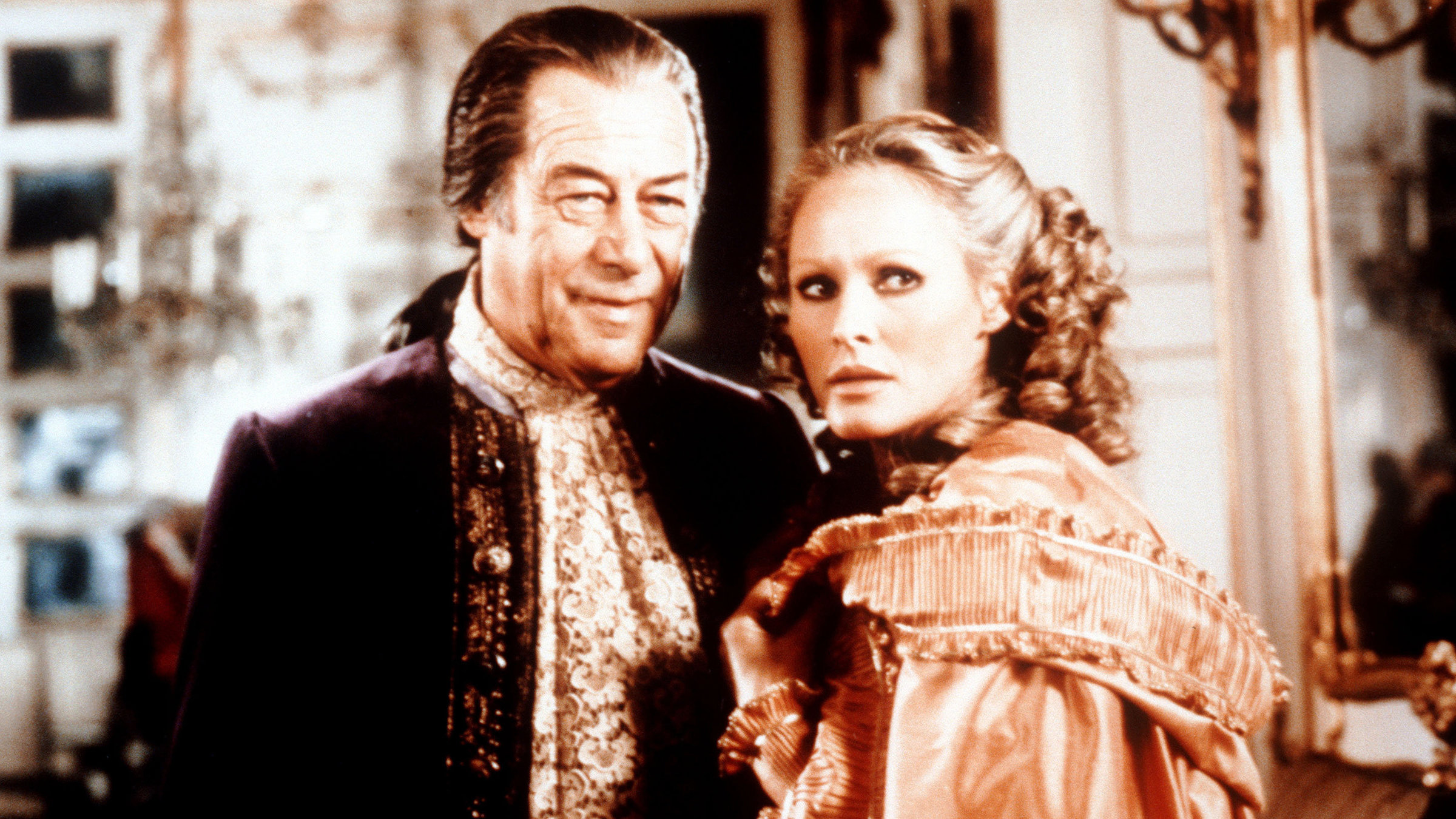 "Das Geheimnis der eisernen Maske": Rex Harrison, Ursula Andress als La Valliere.