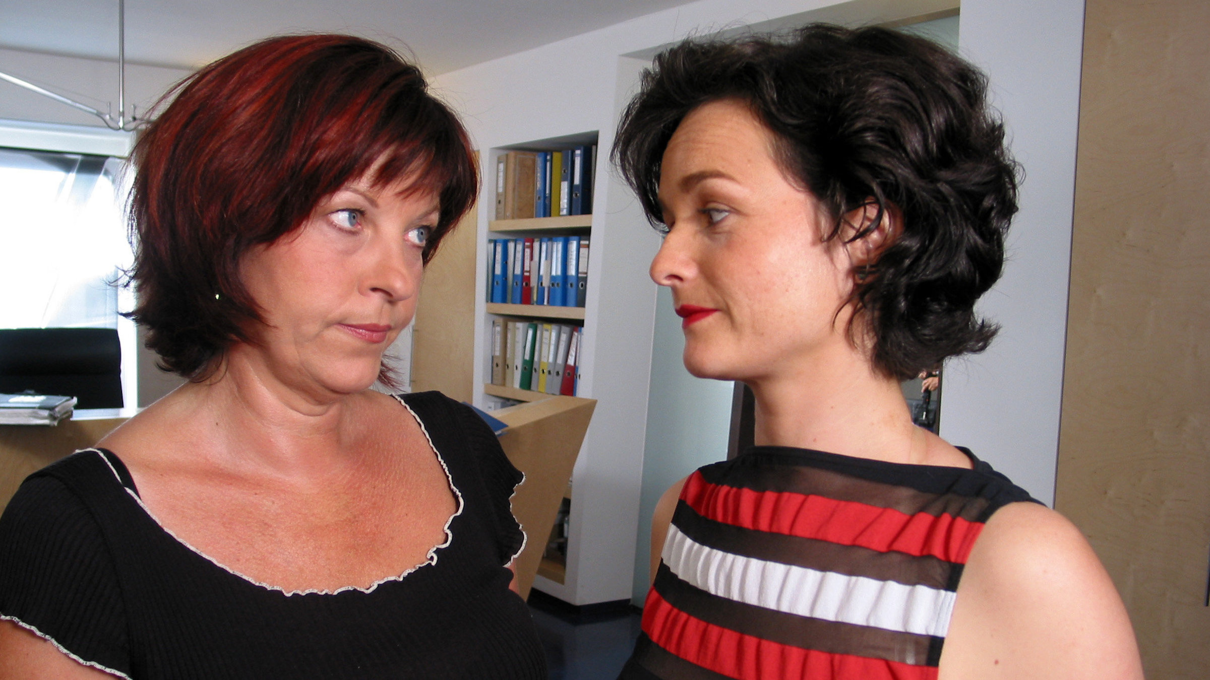 "Frechheit siegt" - Elfi Eschke, Katharina Stemberger.