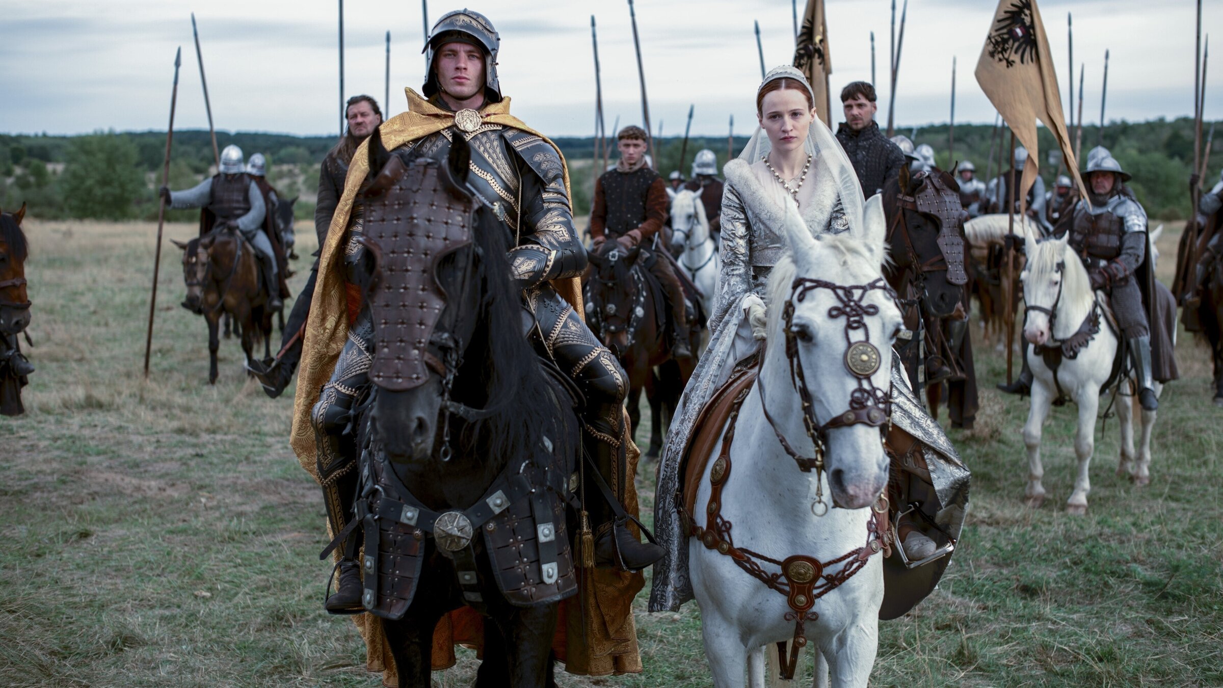 "Maximilian - Das Spiel von Macht und Liebe (2/3)": Jannis Niewöhner (Maximilian I. von Habsburg), Christa Théret (Maria von Burgund).