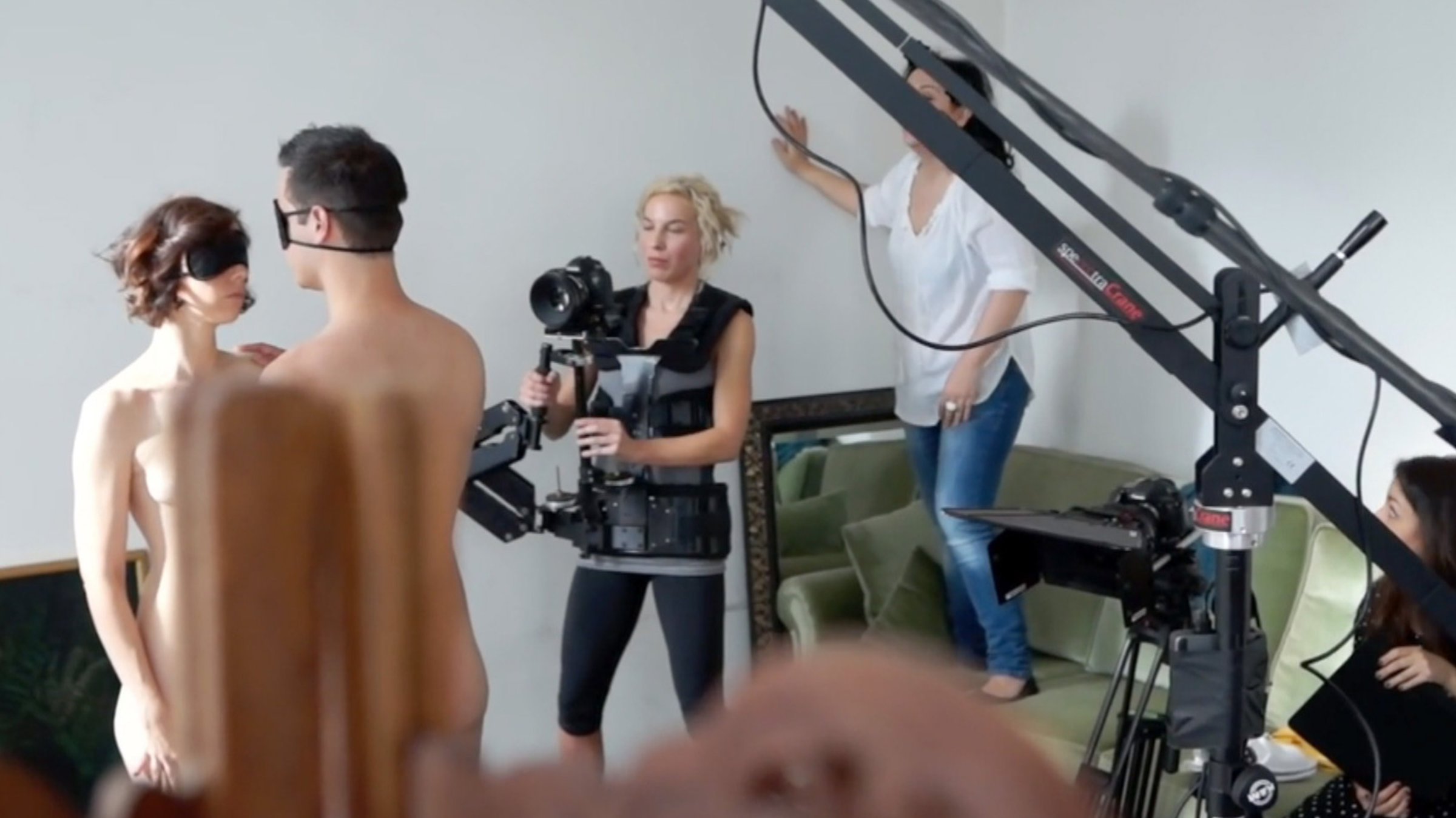 "Sex, Porno und die Freiheit der anderen": Adrineh Simonian beim Erotikfilmdreh in ihrem Wiener Atelier.