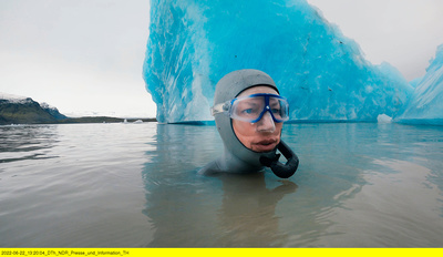 Waterwoman: Auf Island im klarsten Wasser der Welt