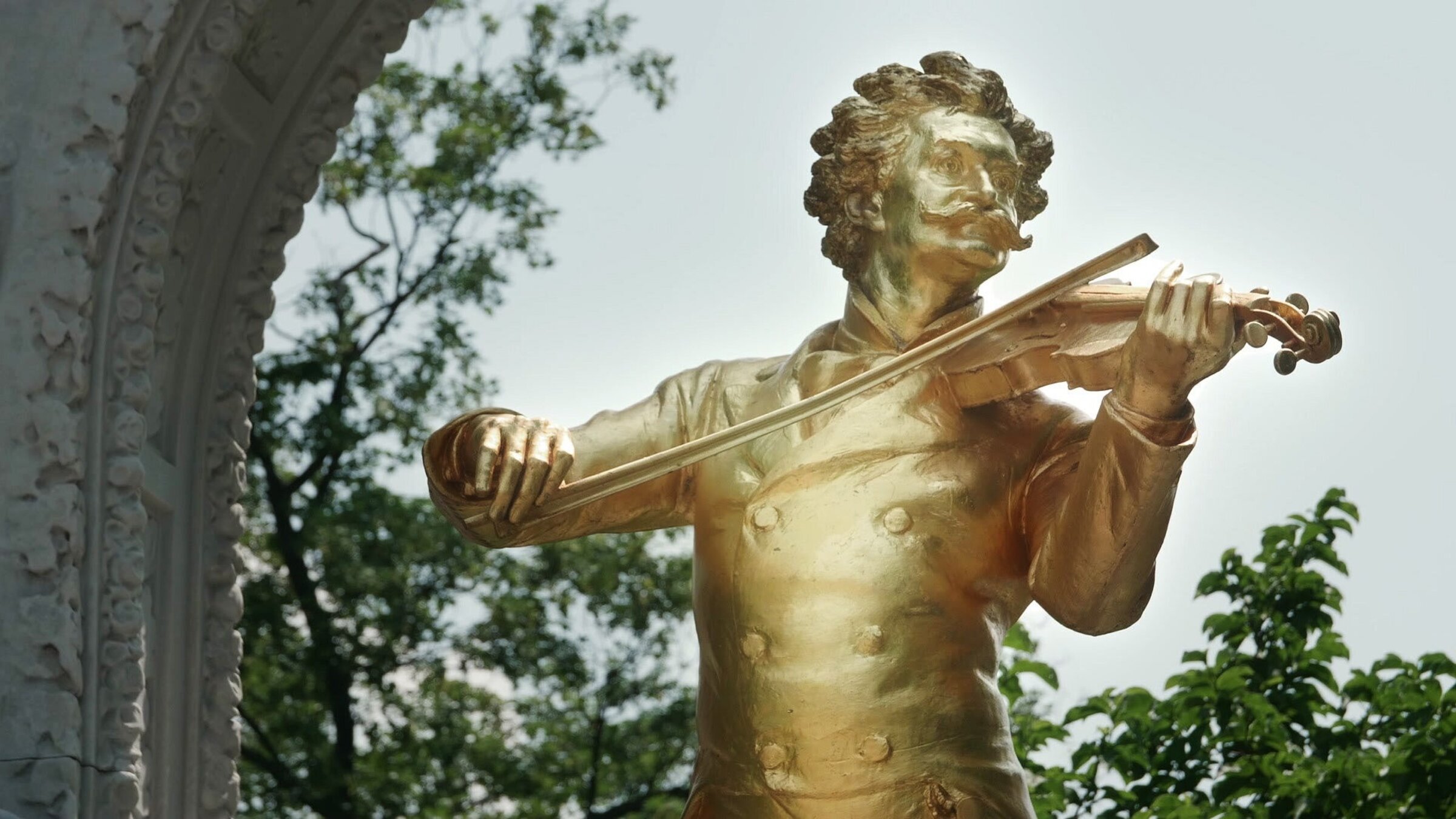 "Wien tanzt - Die Musik der Familie Strauss": Johann-Strauss-Denkmal.