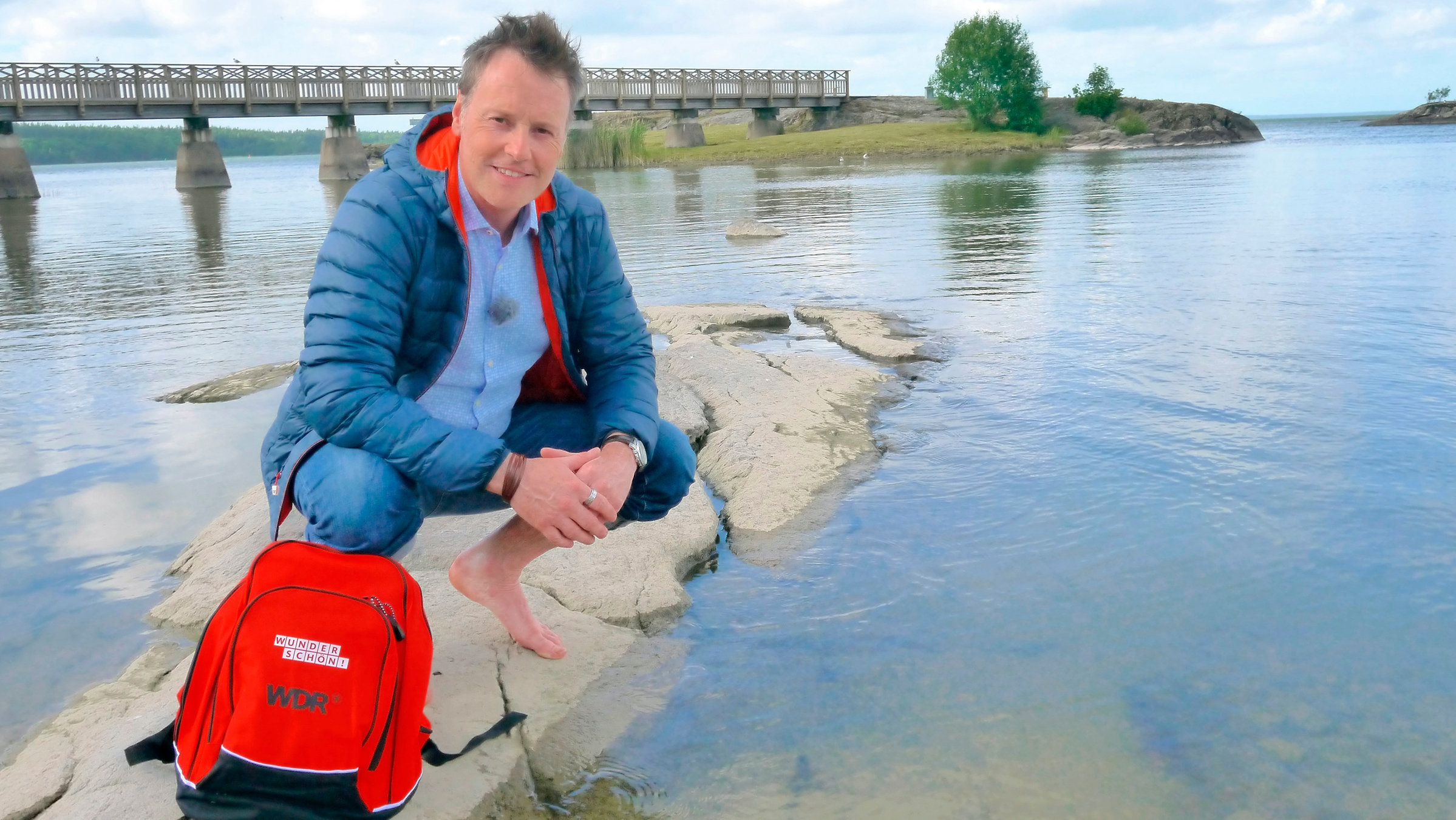 "Von Meer zu Meer - Mit Rad und Schiff durch Südschweden": Moderator Stefan Pinnow am Vänern, dem größten See Schwedens