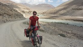 Anderswo. Allein in Afrika