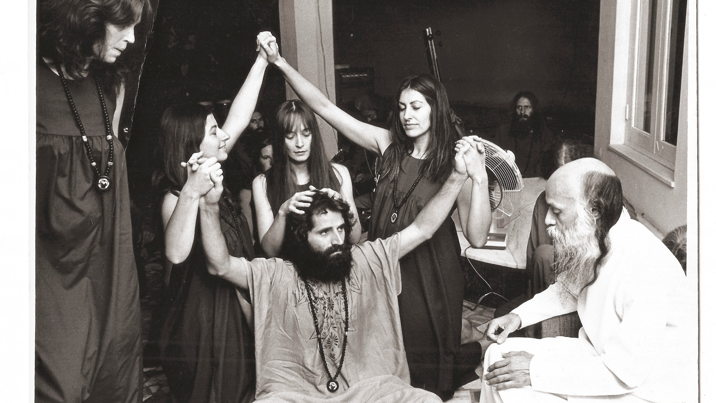 "Bhagwan - Die Deutschen und der Guru": Moritz Boerner mit Bhagwan - ca 1978.