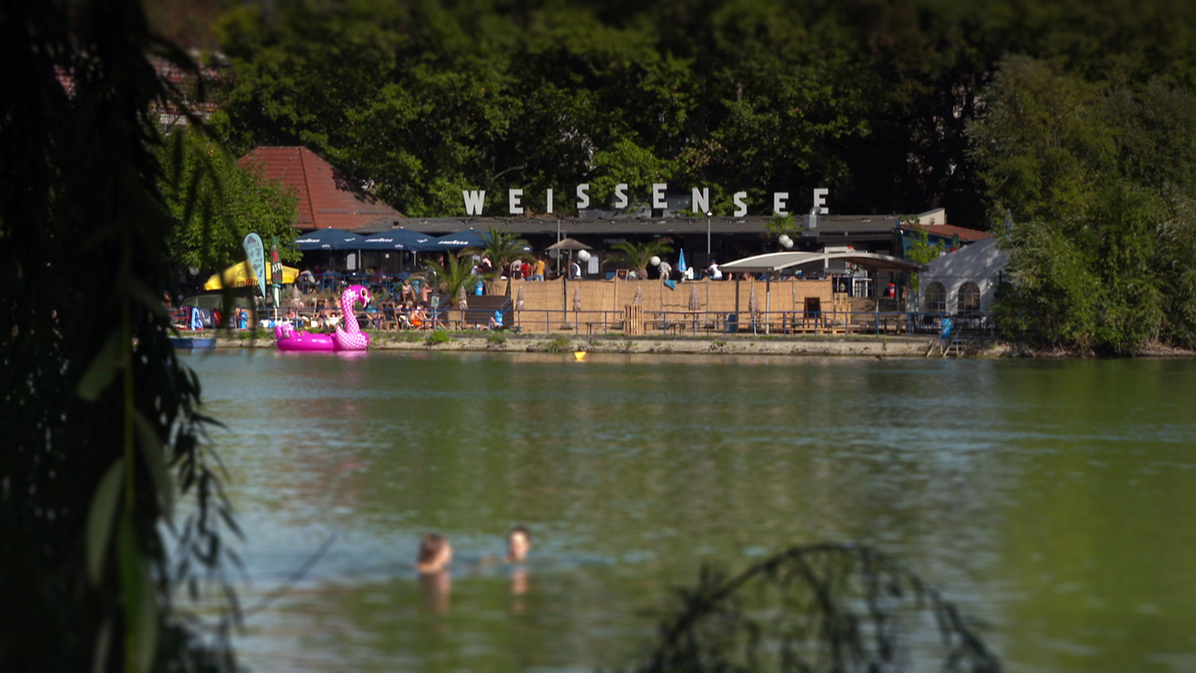 "Bilderbuch: Berlin-Weißensee": Das Strandbad Weißensee.