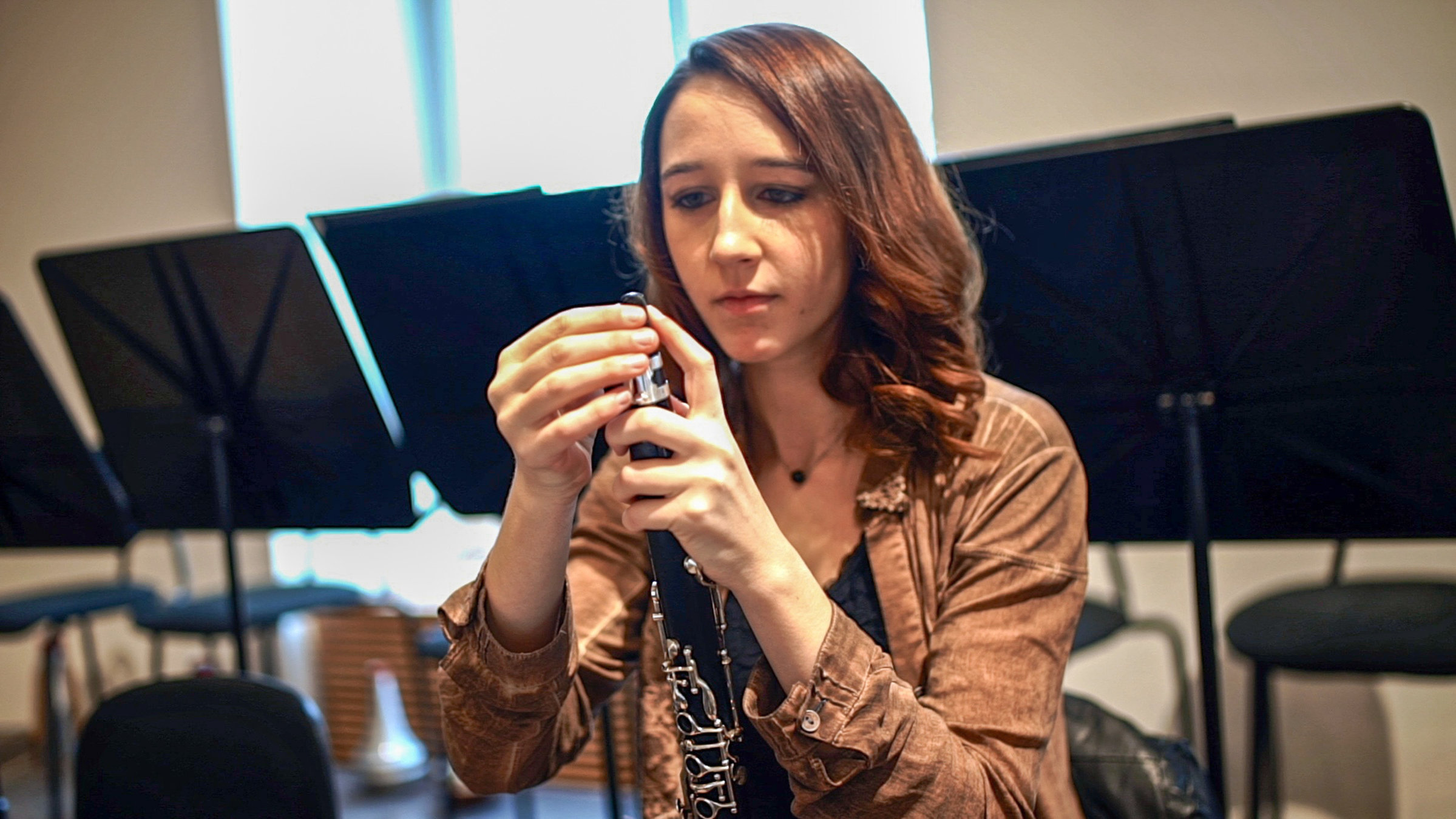 "Bühnenstars von morgen - Hinter den Kulissen der Wiener Musikuniversität": Klarinettistin Andrea Götsch vor Probenbeginn