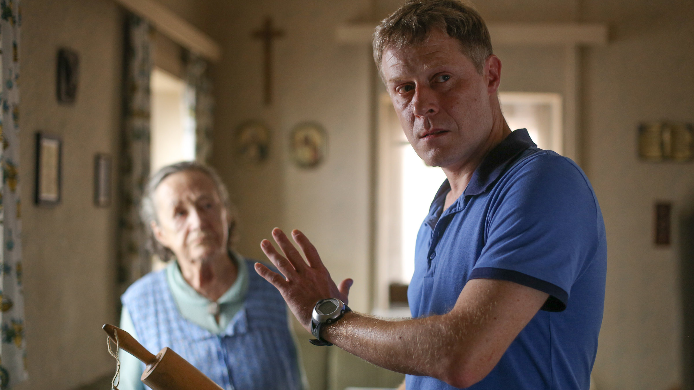 "Kreuz des Südens": Maria Urban (Traude), Andreas Lust (Tommy).