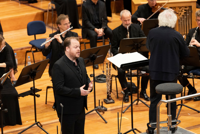 Sir Simon Rattle dirigiert die Matthäus-Passion