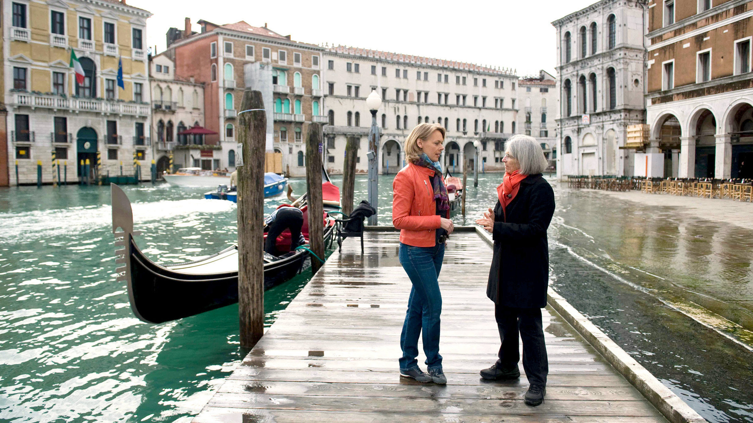 "Traumstädte - Stadtinseln: Venedig" - Ute Brucker (li.) und Donna Leon (re.) in Venedig.