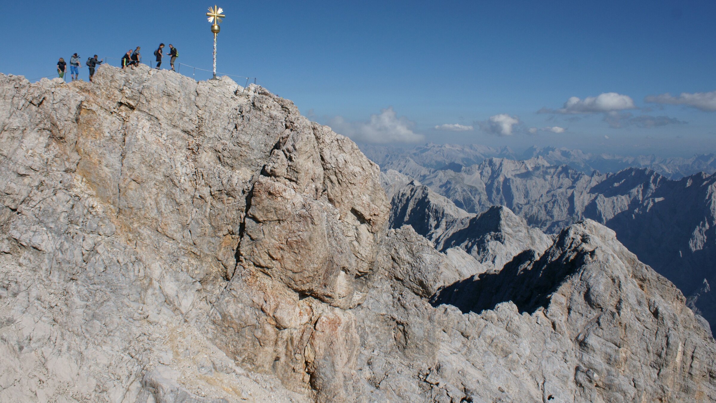 "Die Zugspitze - Ein Berg im Wandel": Der Zugspitzgipfel.