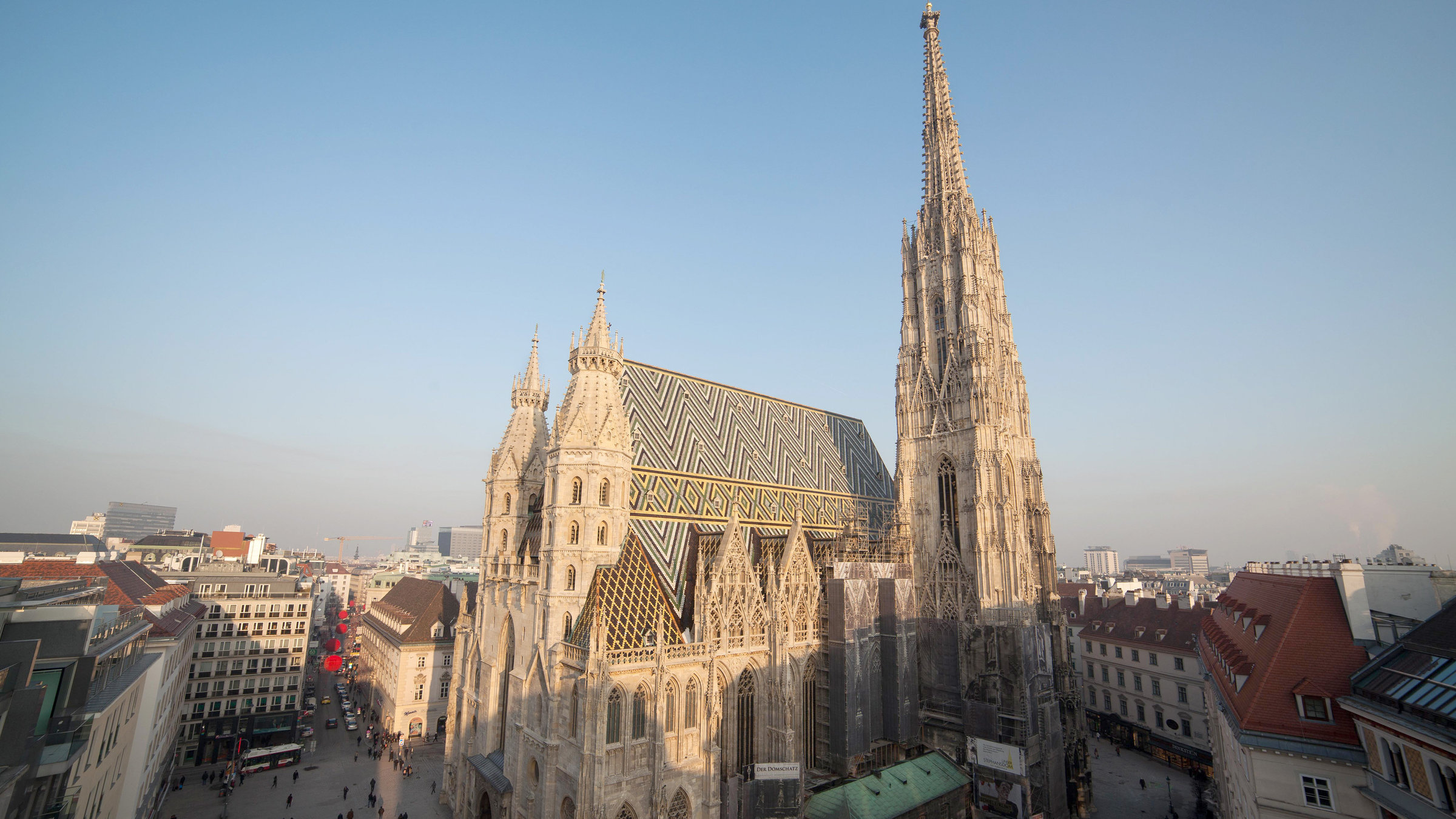 "Mysterien von St. Stephan - Der unbekannte Dom": Stephansdom außen.