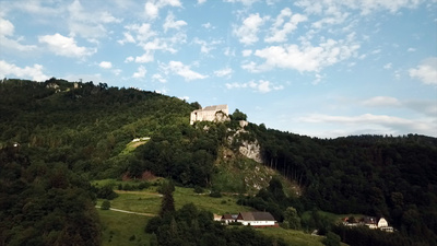 Traumschlösser und Ritterburgen - Vom Salzkammergut ins Kremstal
