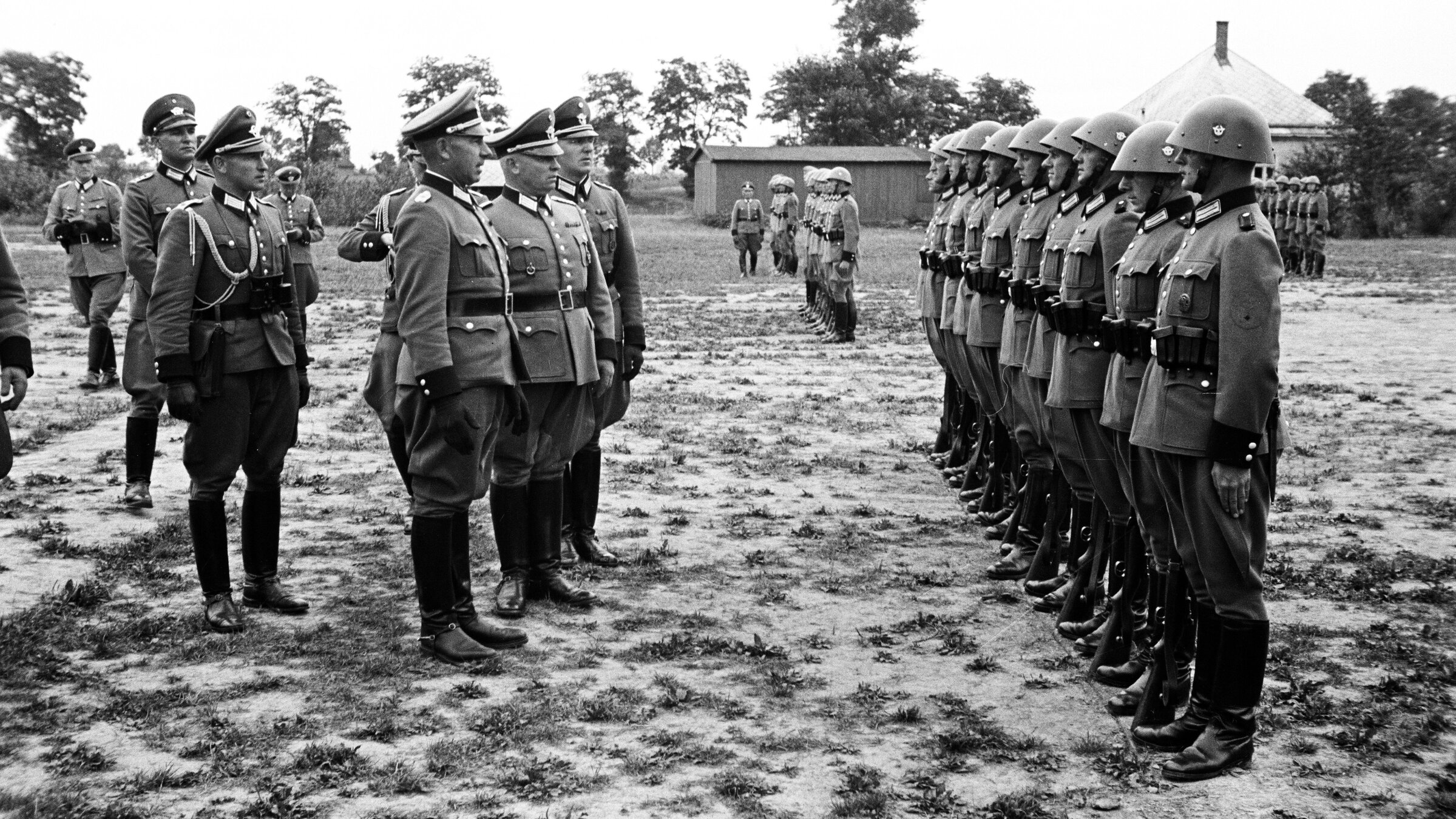 "Hitlers Exekutive - Die österreichische Polizei": Ausbildungsbataillon in Strebersdorf.