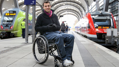 Einfach Mensch - Bahnfahren Wie Jede/r Andere Auch