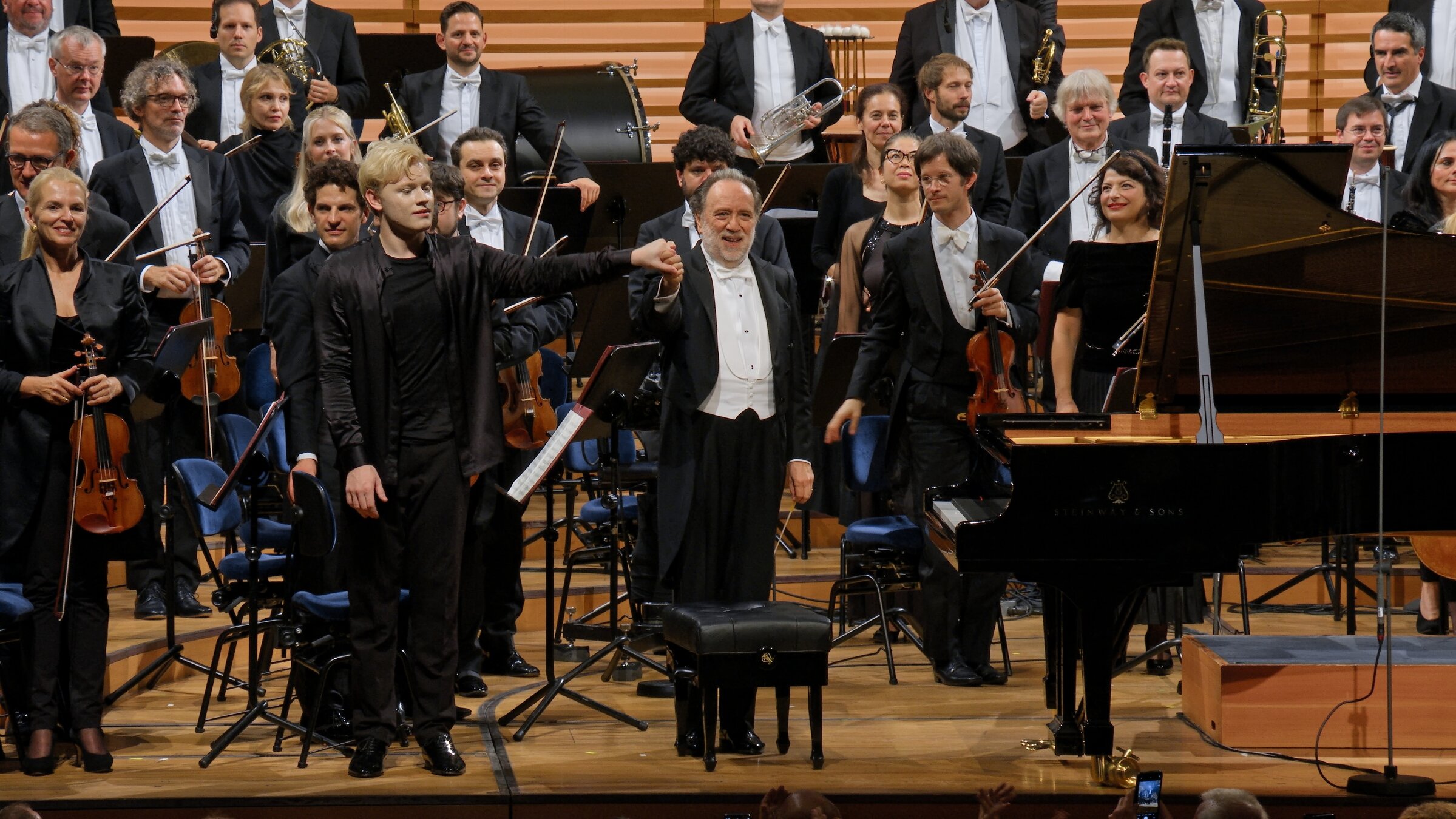 "Lucerne Festival 2024 – Riccardo Chailly": Alexander Malofeev, Riccardo Chailly und Lucerne Festival Orchestra.