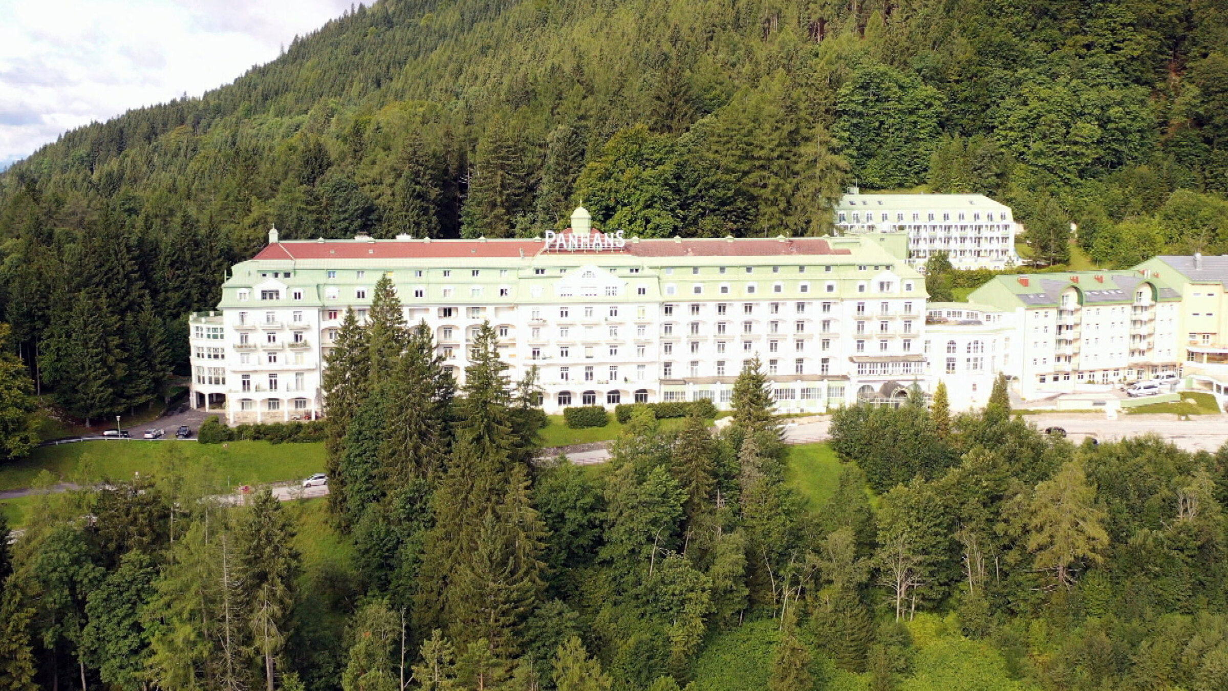 "Auf in den Süden – Die Eroberung des Semmerings": Panhans.