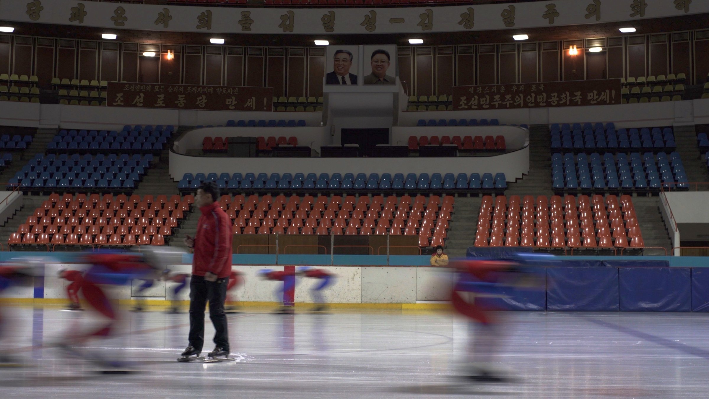 "Gold für Kim - ein Leben für Nordkoreas Führer": Vorzeigesportler – auf der Eisbahn feiern Nordkoreas Artisten die größten Erfolge