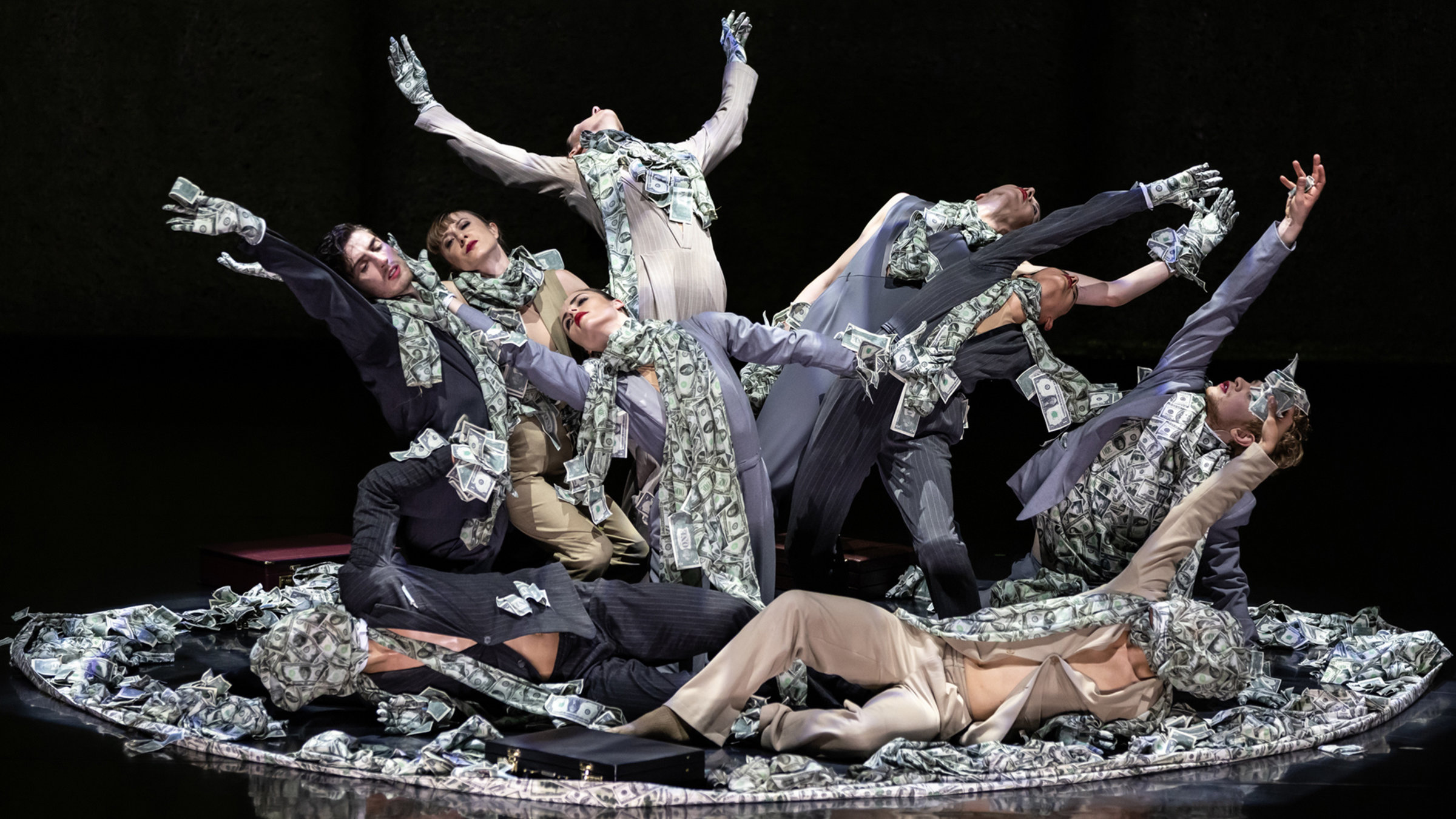 "The Seven Sins: Gauthier Dance": Hier die Choreografie von Sidi Larbi Cherkaoui.