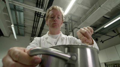 Ausgelöffelt - Das Comeback der Suppe