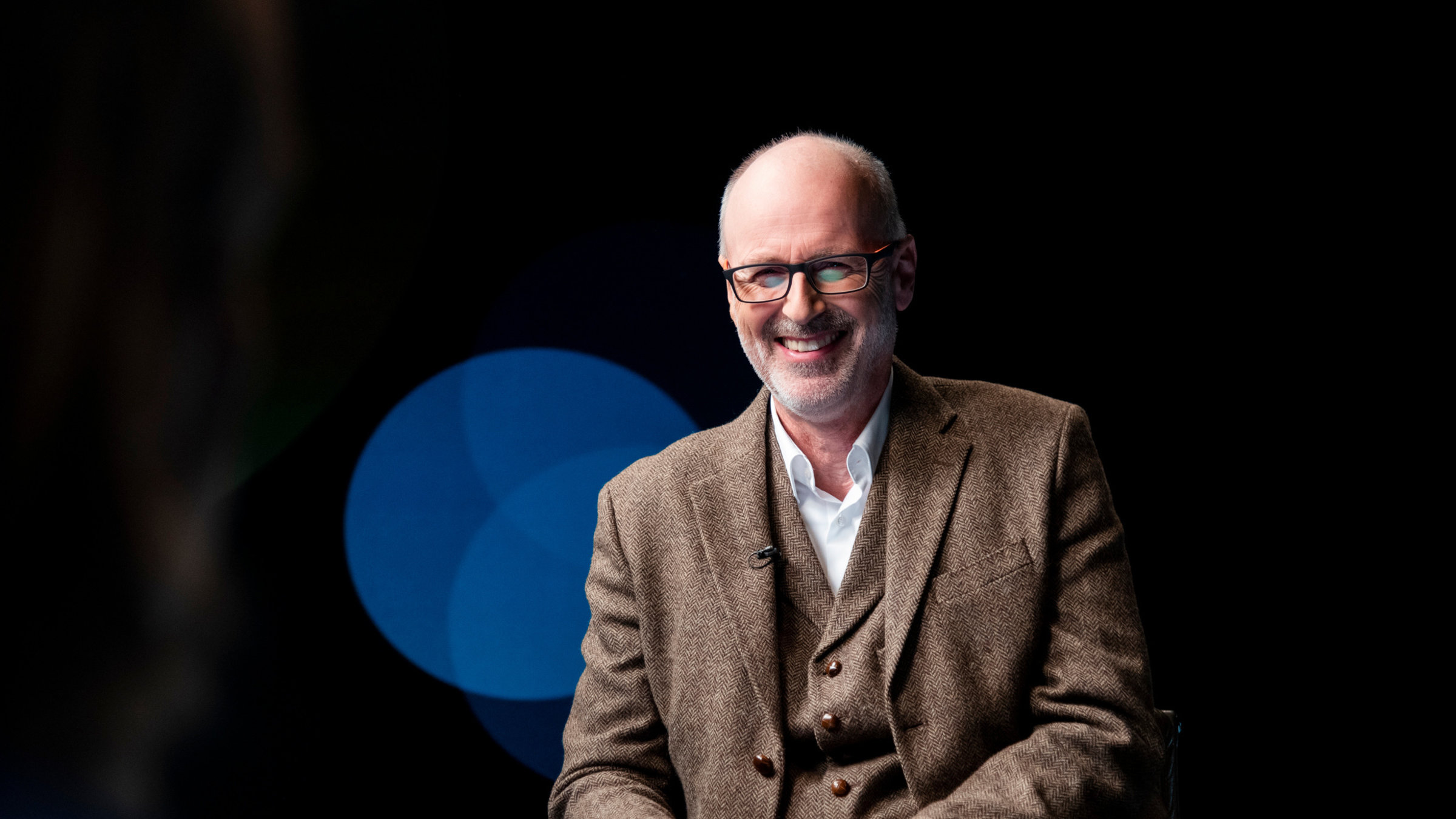 "Precht: Unser Wald - Klimaretter oder Klimaopfer?": Peter Wohlleben blickt lächelnd in die Kamera.