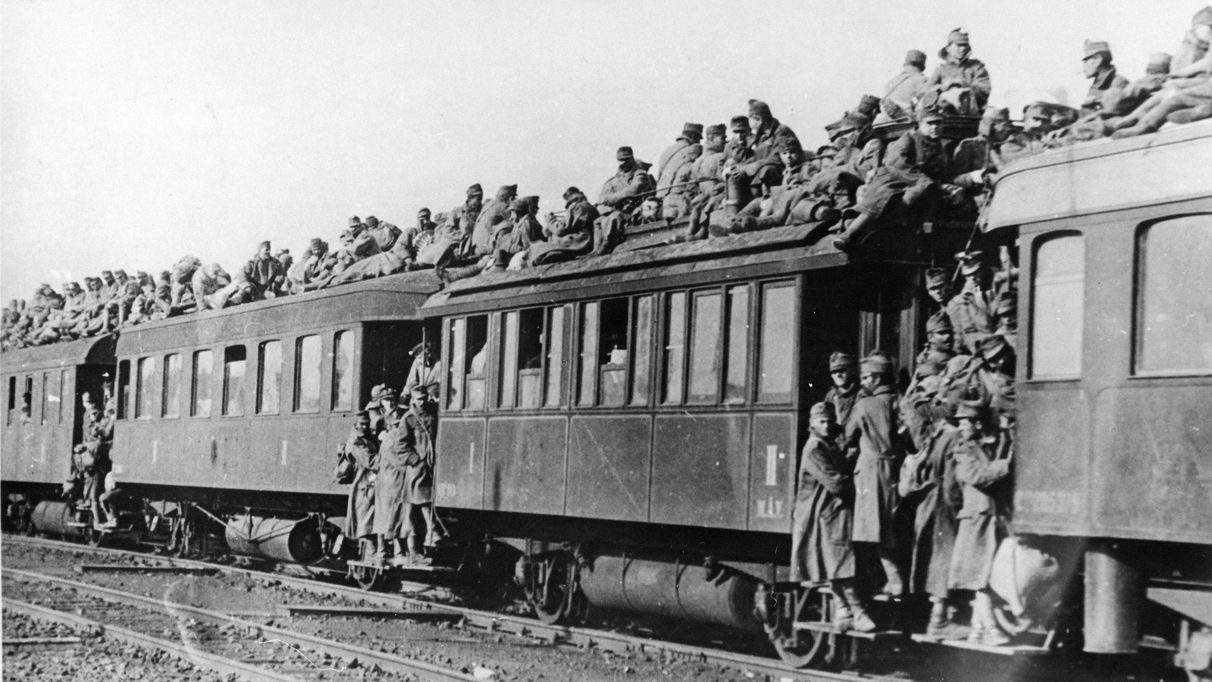 "Österreich I - Die bedrängte Republik": Heimkehrende Soldaten im Herbst 1918.