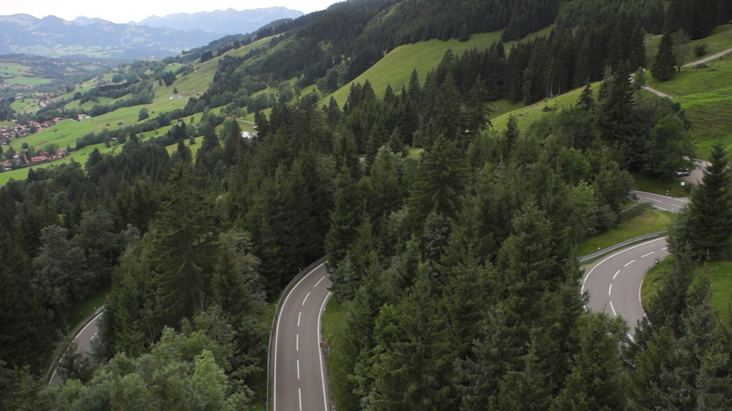 "Deutschlands Traumstraßen – Die Alpenstraße" - Die Alpenstraße bei Bad Hindelang