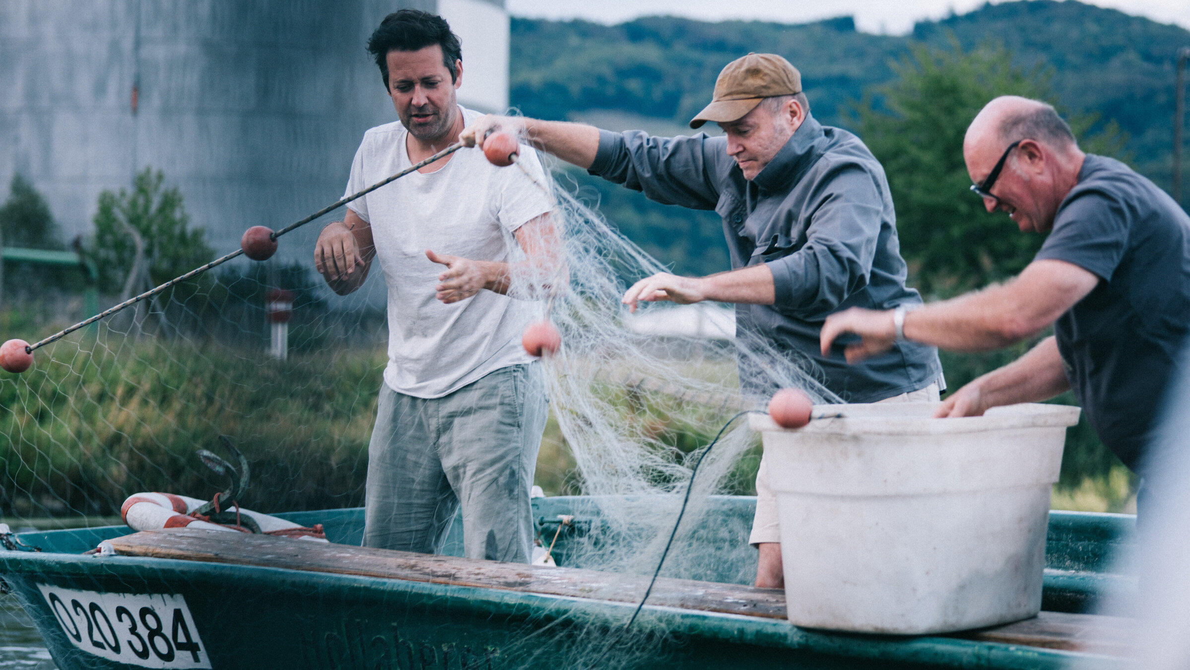 "Fisch ahoi! Das Meer braucht eine Pause (1 bis 6)": Ingo Pertramer (Fotograf), Florian Holzer (Gastronomiekritiker), Thomas Nowak (Koch).