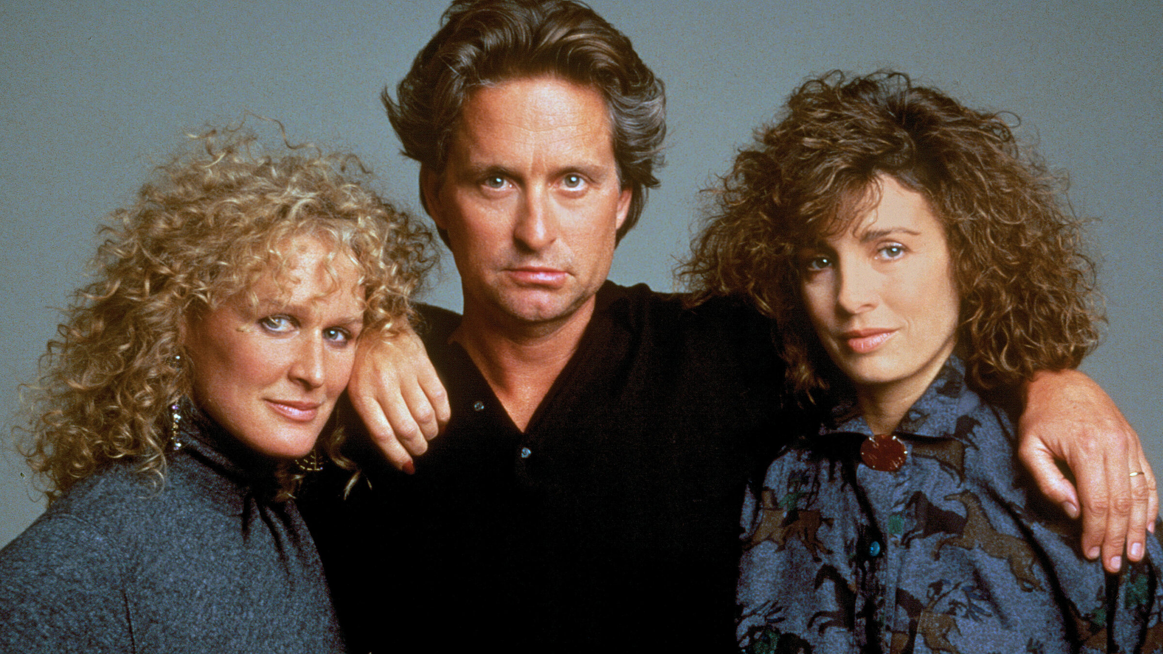 "Eine verhängnisvolle Affäre": Zwischen zwei Frauen: Dan Gallagher (Michael Douglas), seine Ehefrau Beth (Anne Archer) und seine Affäre Alex Forrest (Glenn Close, li.)