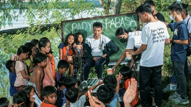 Endlich wieder Schule – Die Kinder von Tagkawayan