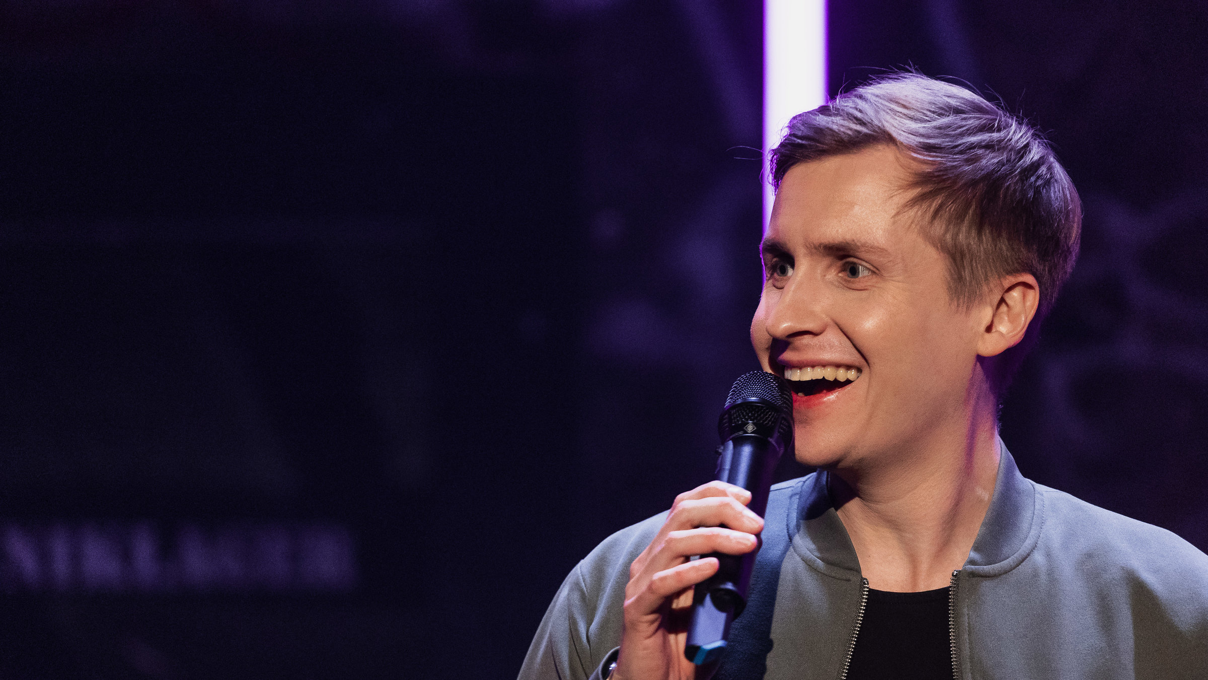 "Till Reiners: Flamingos am Kotti": Till Reiners präsentiert sein aktuelles Soloprogramm.