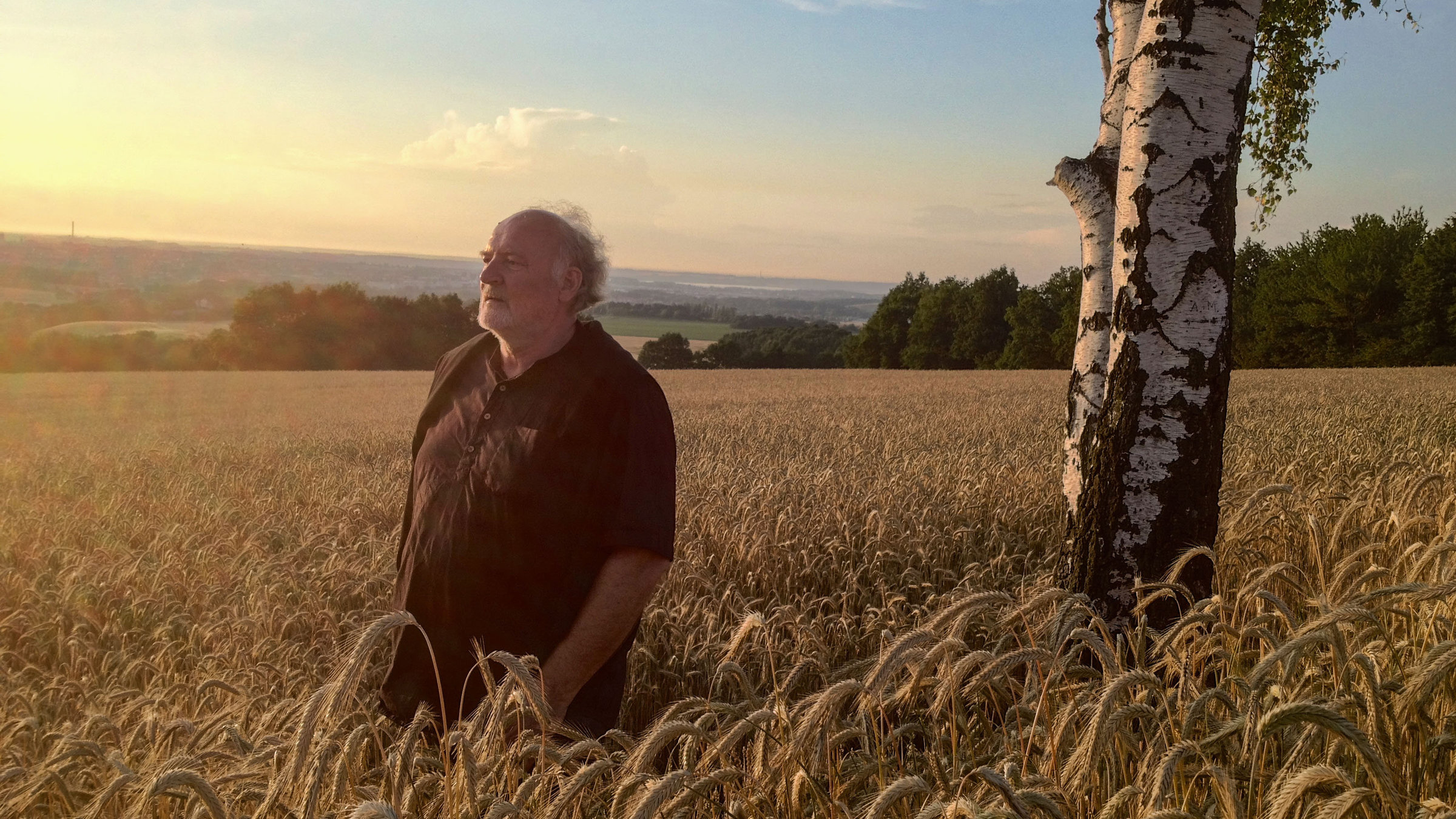 "Der Geschmack Europas, die Lausitz" - Lojze Wieser im Weizenfeld.