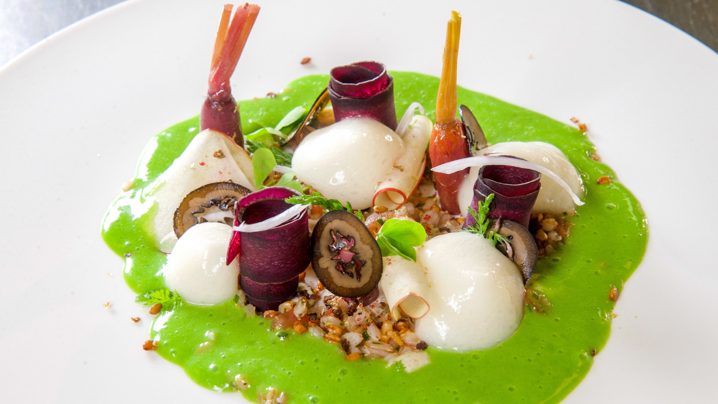 "Aufgetischt - Der Nibelungengau": Das Abendrezept vom Gasthaus Schachner in Maria Taferl: Waldstaudenkorn und Urkarotte.