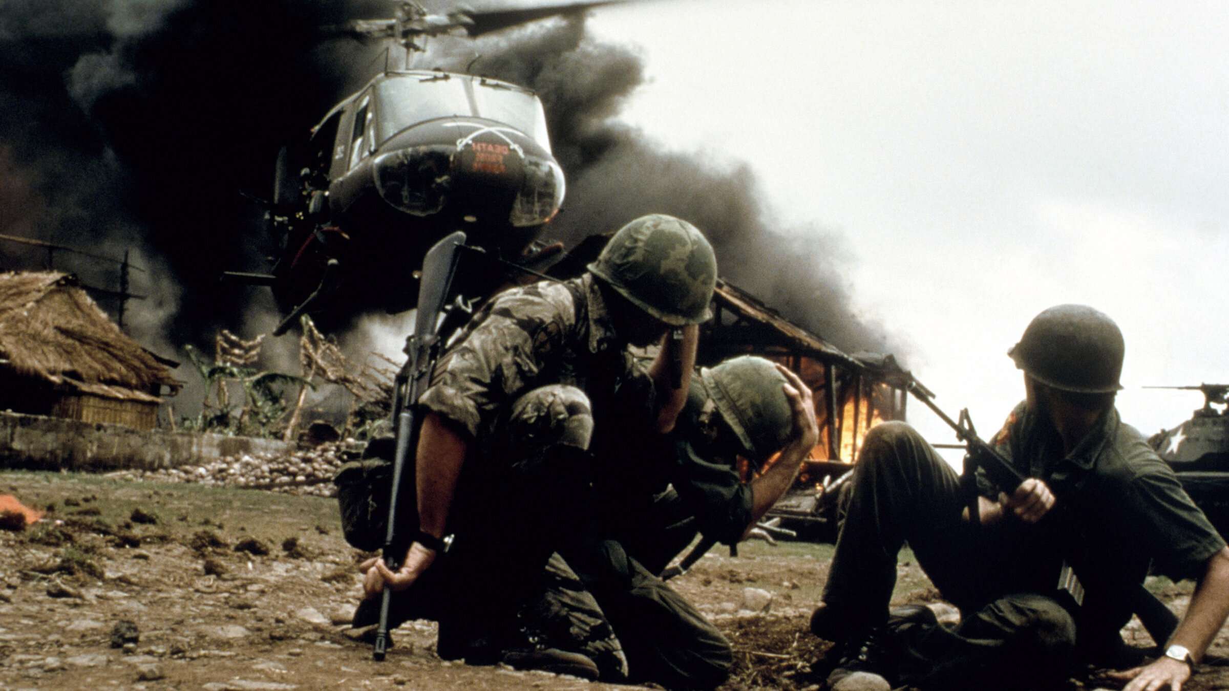 "Apocalypse Now - Final Cut": In Vietnam kämpfen amerikanische Soldaten trotz militärischer Überlegenheit in einem aussichtslosen Krieg.