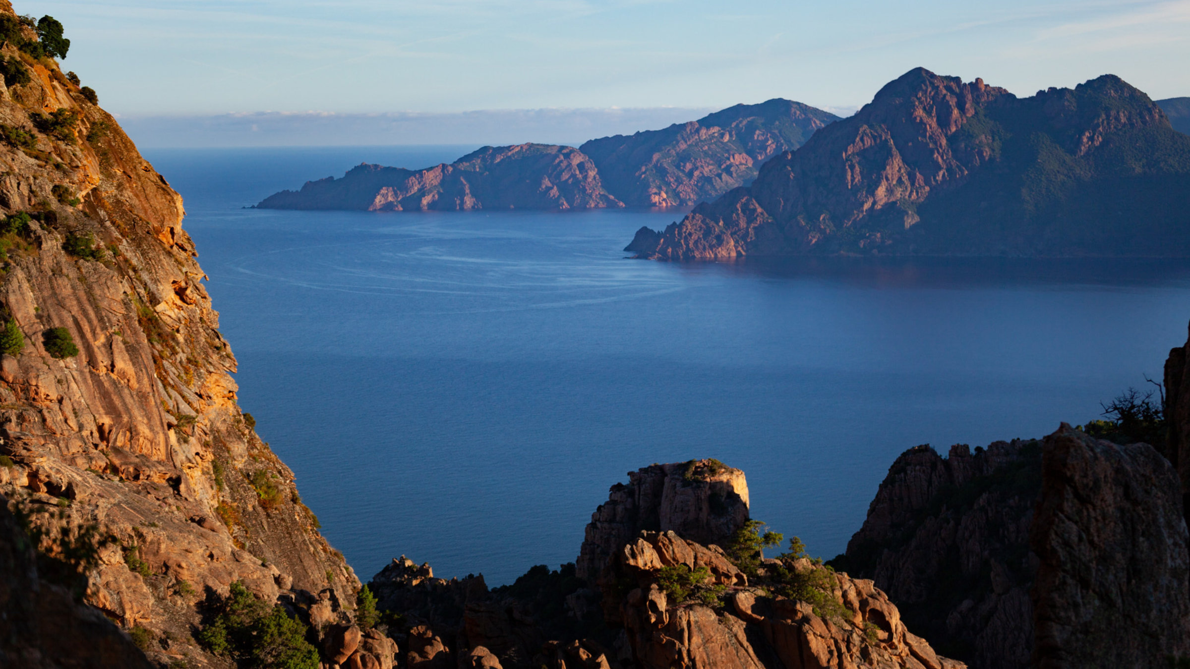 "Korsika - Wildnis zwischen Schnee und Sand": Korsika ist eine Mittelmeer-Insel, die anders ist als erwartet!