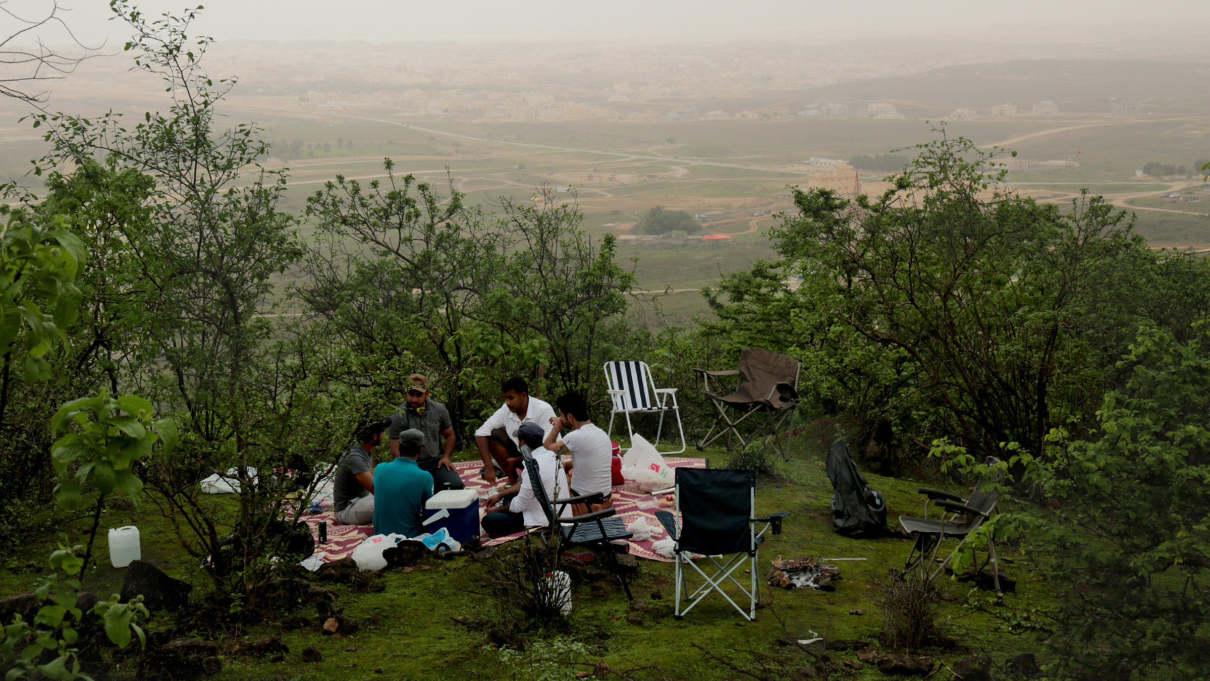 "Märchenhafter Oman: Der Süden: Entlang der Weihrauchstraße an die grüne Küste" - Picknick im Monsun