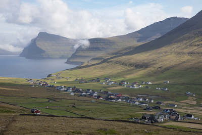 Inseln im Regen – Sehnsucht nach den Färöern
