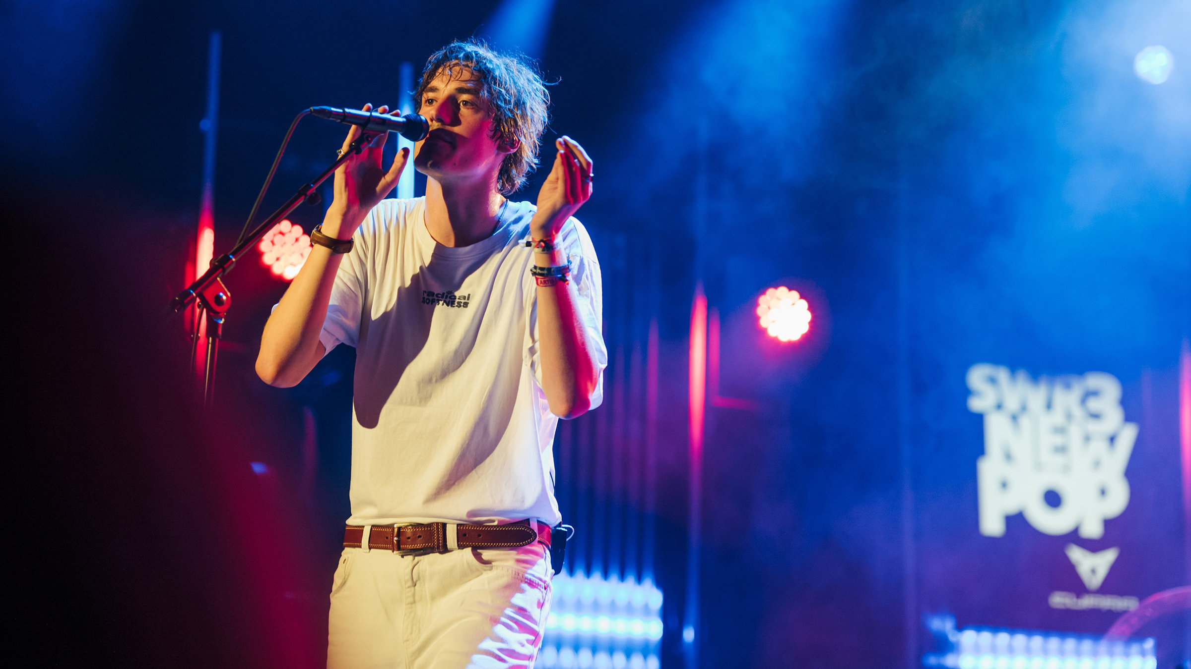 "SWR3 New Pop Festival 2023 - Mayberg": Mayberg spielte ein sehr stimmungsvolles Konzert im Theater beim SWR3 New Pop Festival 2023 in Baden-Baden.