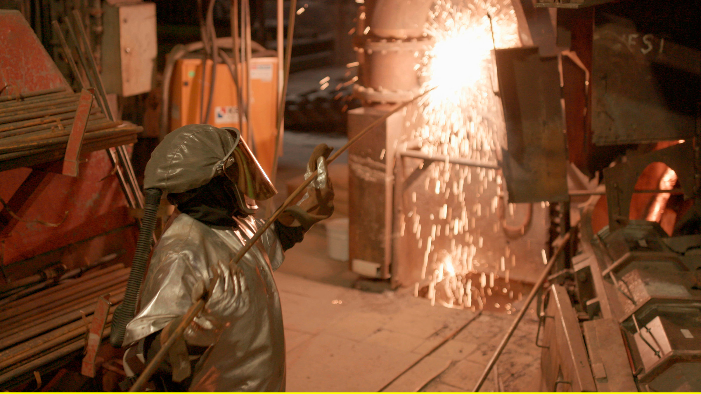 "Schmutziges Kupfer": Der Bedarf an Kupfer steigt jährlich. Bei Aurubis in Hamburg wird er verarbeitet.