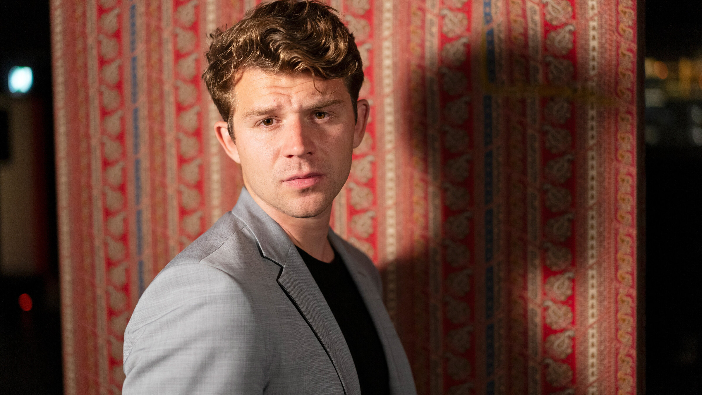 "Literatur to go (9/10) - “Der Trafikant” von Robert Seethaler": Simon Morzé.