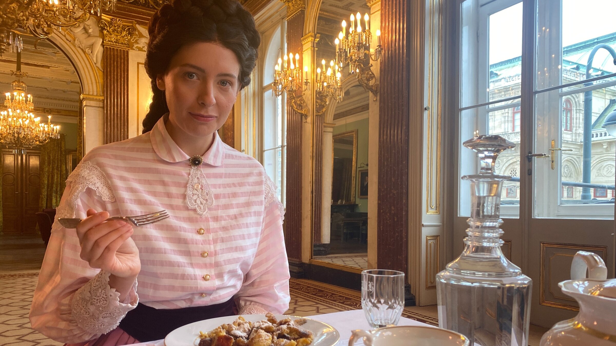 "Süße alte Zeit – Wiener Konfekt und Konfiserie": Nachgestellte Szene: Sisi.